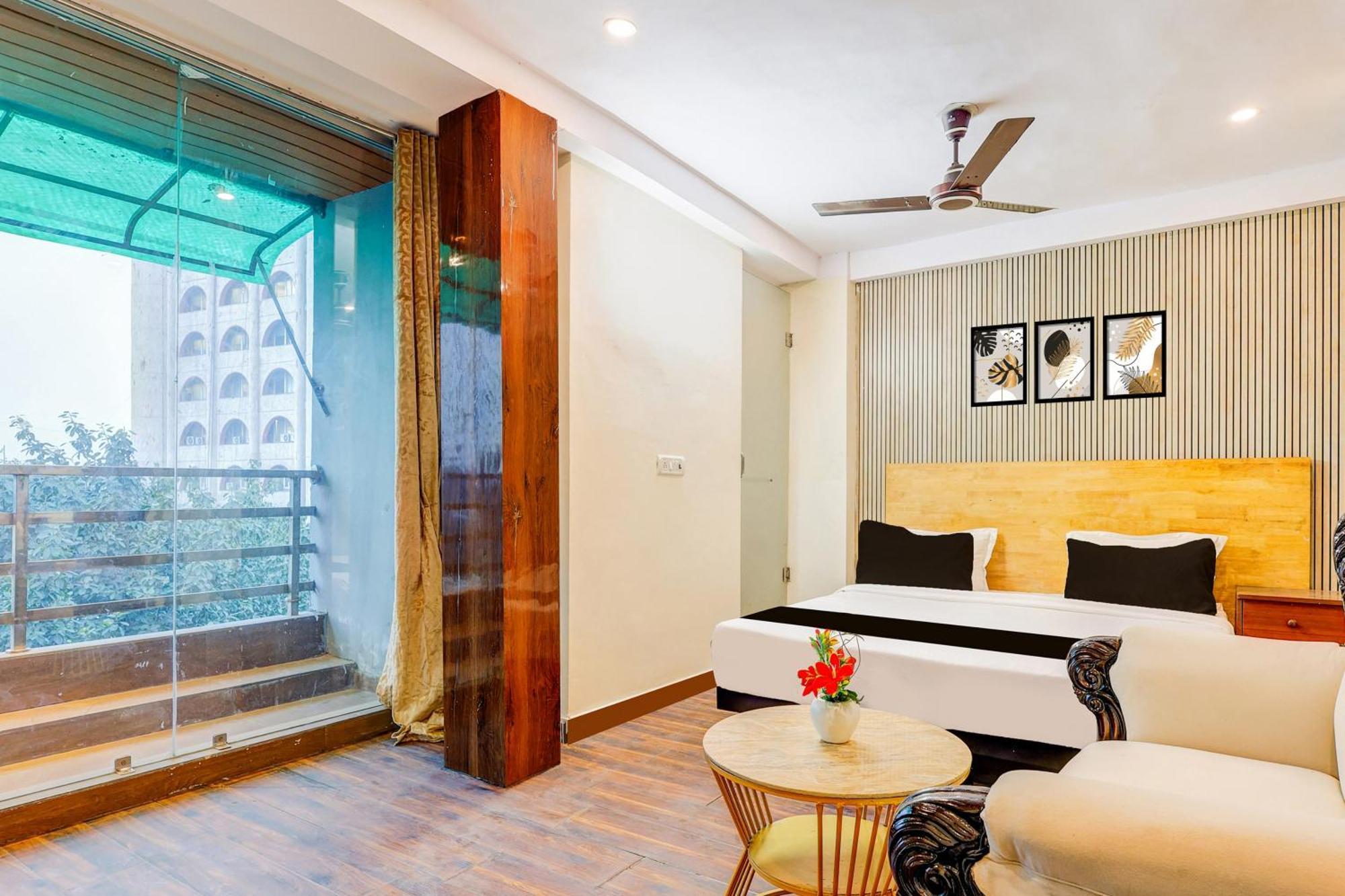 Hotel O Hari Nagar Ashram นิวเดลี ภายนอก รูปภาพ
