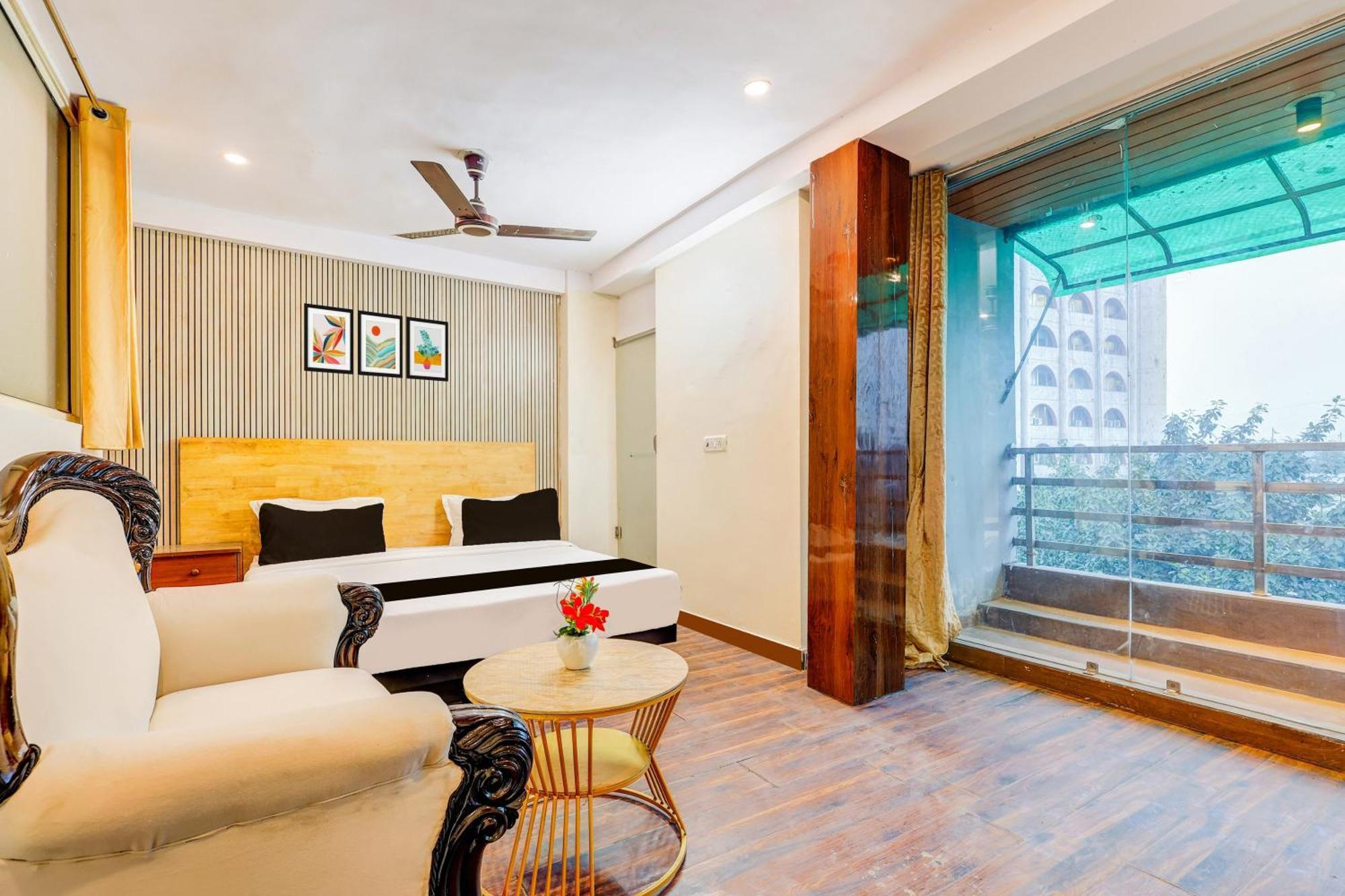 Hotel O Hari Nagar Ashram นิวเดลี ภายนอก รูปภาพ