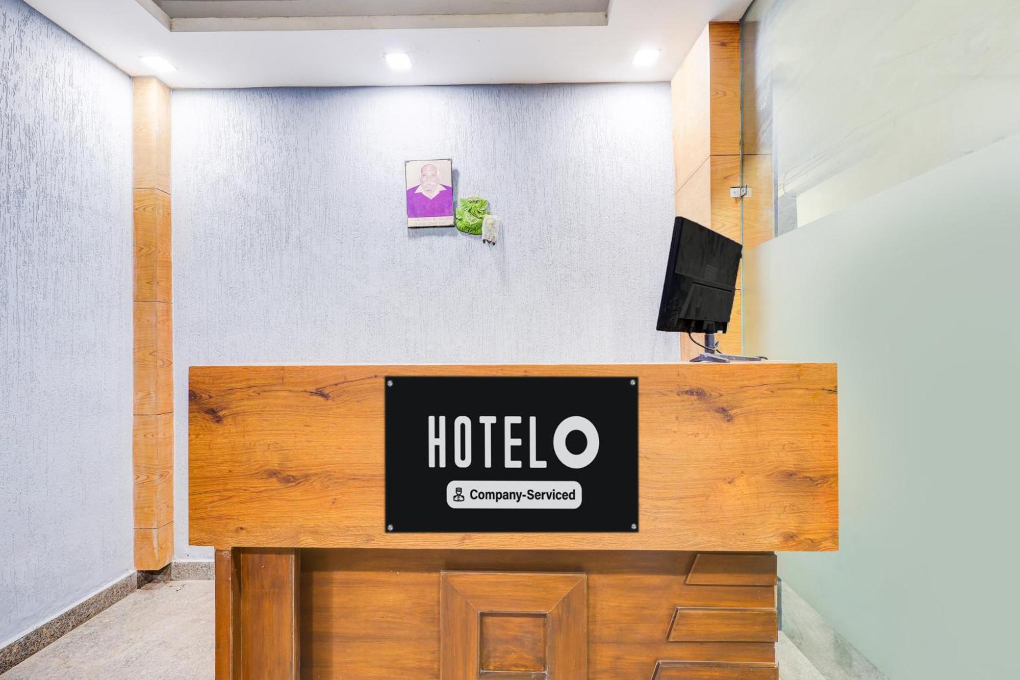 Hotel O Hari Nagar Ashram นิวเดลี ภายนอก รูปภาพ