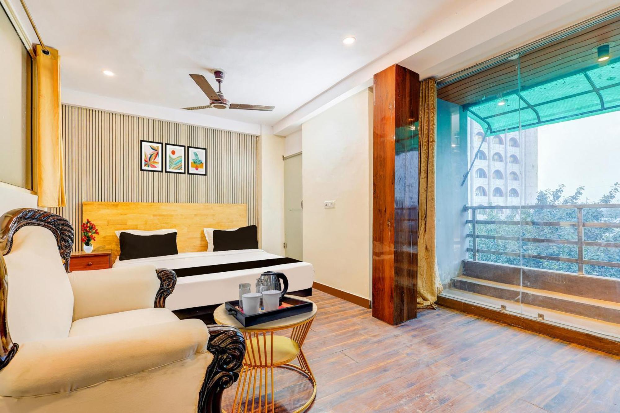 Hotel O Hari Nagar Ashram นิวเดลี ภายนอก รูปภาพ