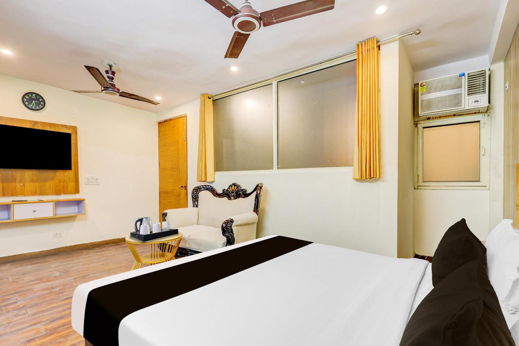 Hotel O Hari Nagar Ashram นิวเดลี ภายนอก รูปภาพ